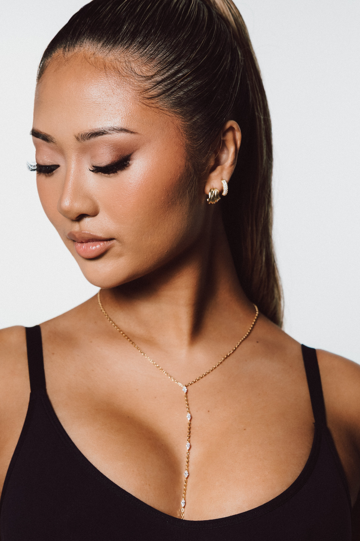 MARQUISE DROP NECKLACE